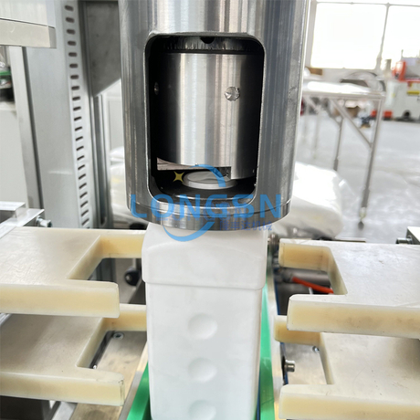 Πλήρως αυτόματο πλαστικό μηχάνημα Trimmer Mouth Trimmer